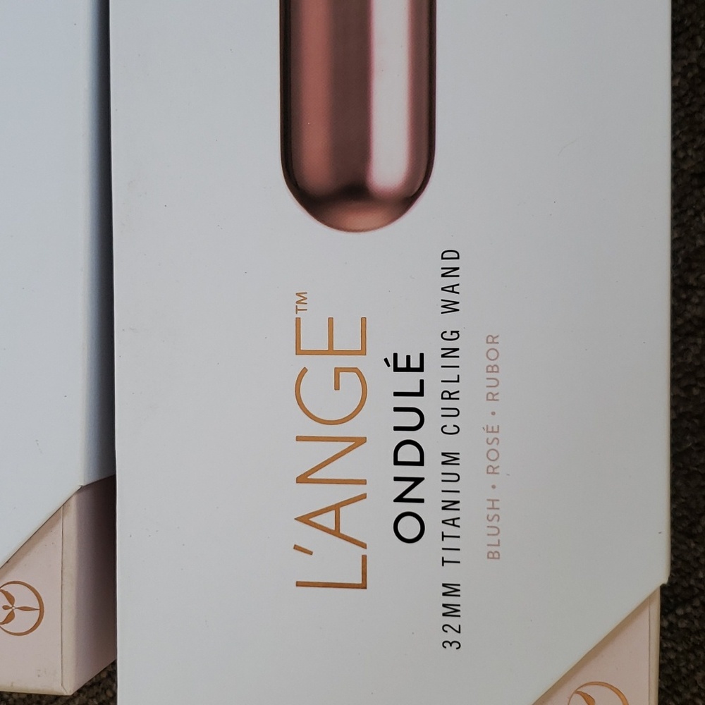 L'Ange titanium curling wand